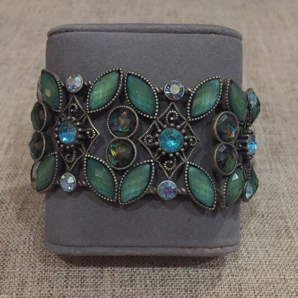 Turquoise Gemstone Bracelet